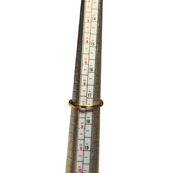 Elegant sterling Silver gold plated Teardrop Ring size 7 - Picture 4 of 8